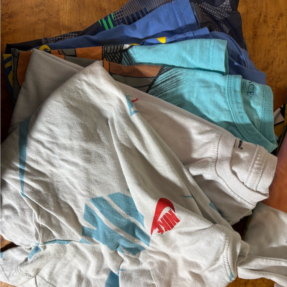 Assorted Kids Graphic T-Shirts - Picture 2 of 3